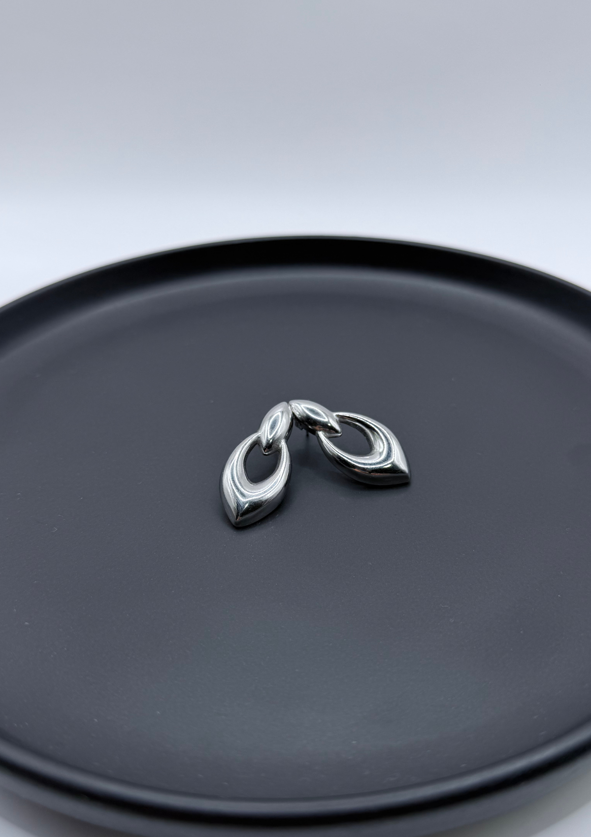 Aretes largos ovalados