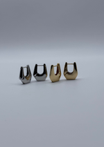 Arracada irregular gruesa