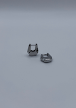 Arracada irregular gruesa